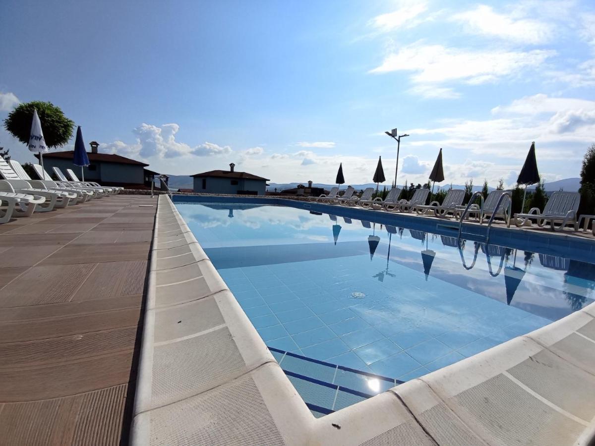 Family Hotel The View & Spa Tsigov Chark ภายนอก รูปภาพ
