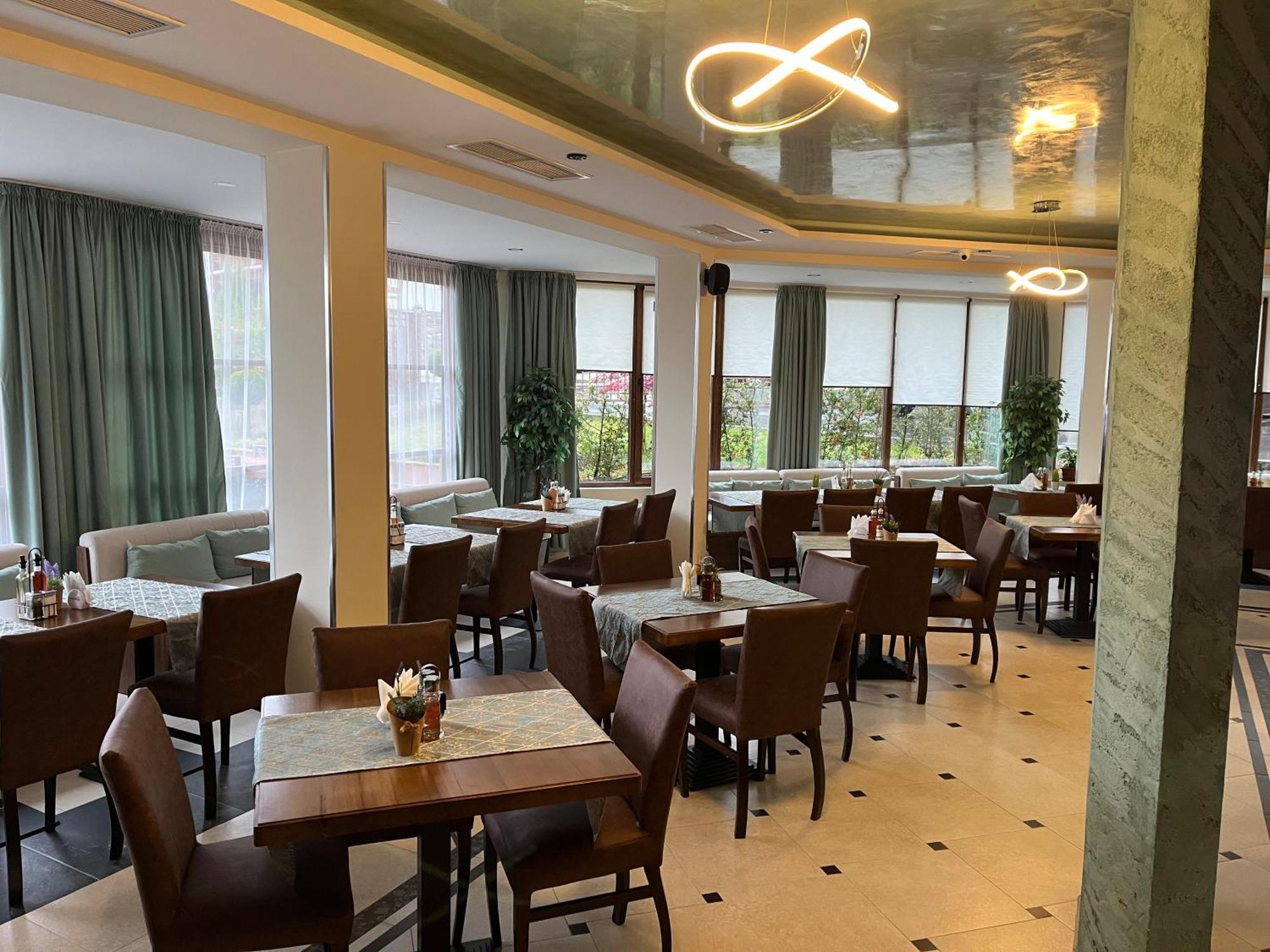 Family Hotel The View & Spa Tsigov Chark ภายนอก รูปภาพ
