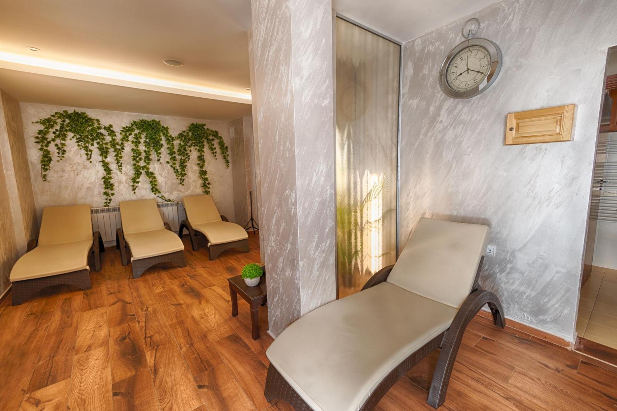 Family Hotel The View & Spa Tsigov Chark ภายนอก รูปภาพ
