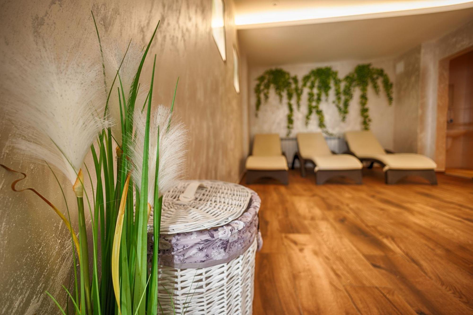 Family Hotel The View & Spa Tsigov Chark ภายนอก รูปภาพ
